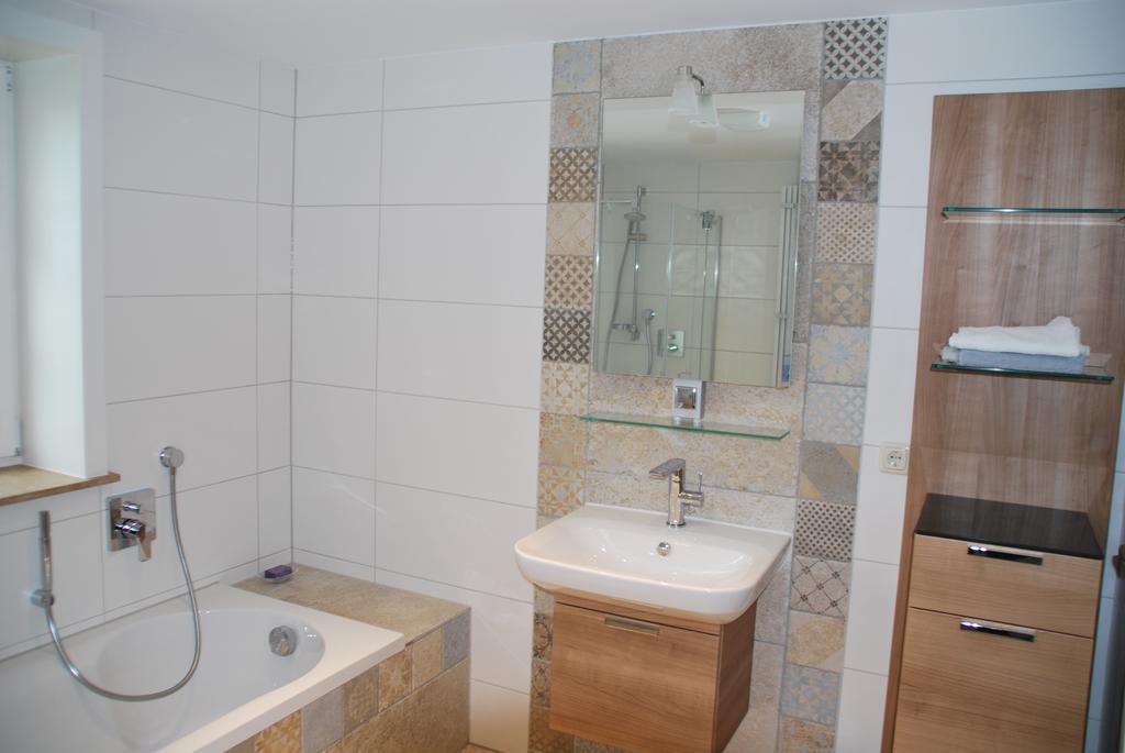 Ferienwohnung Obermuehle Ballstadt Ruang foto